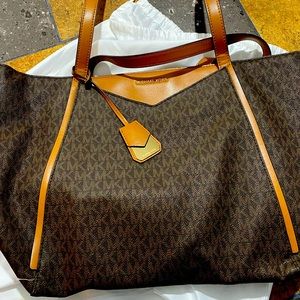 Michael Kors Shoulder Bag